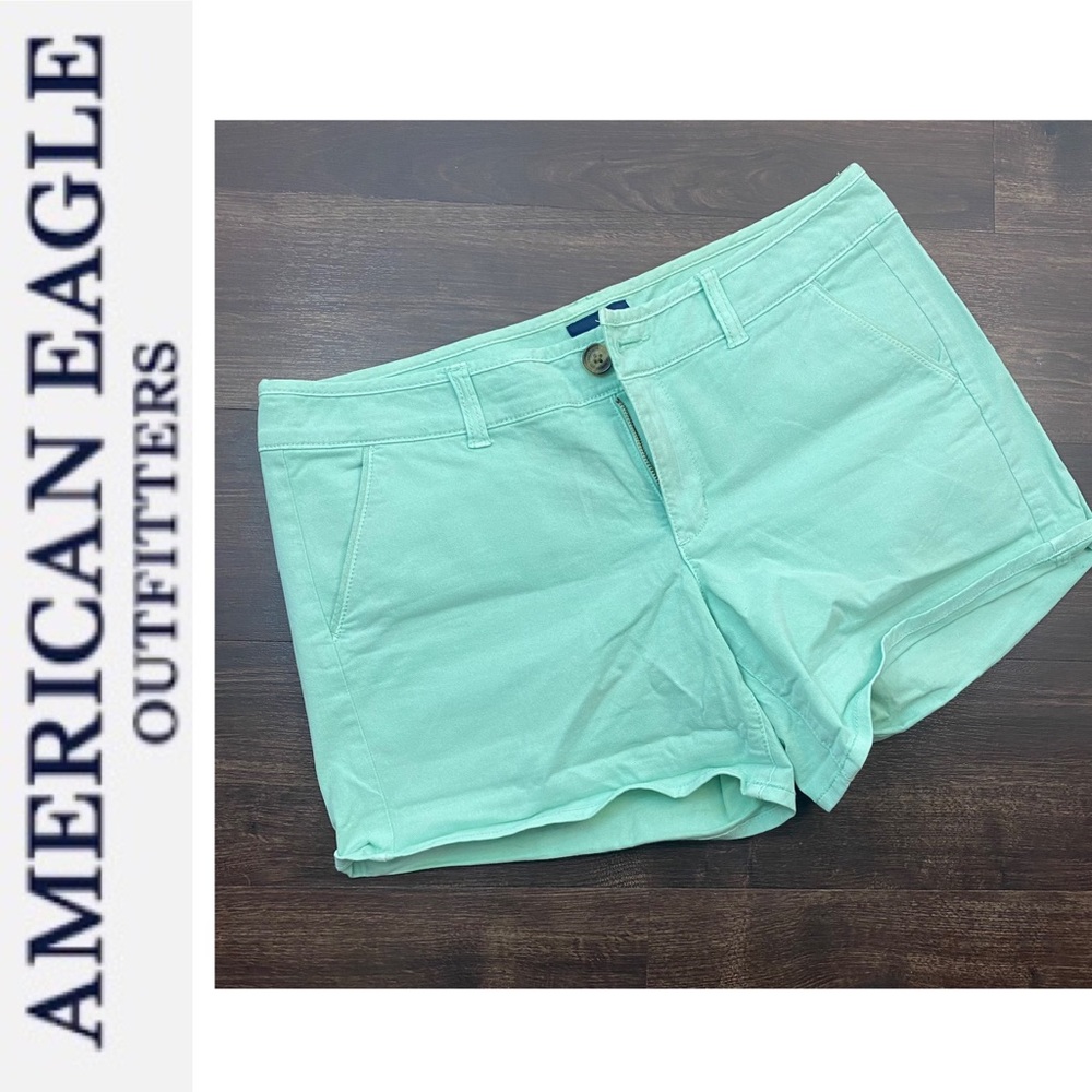 Woman’s Stretch MIDI Shorts American Eagle